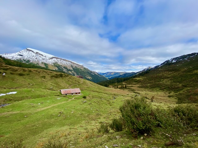 © skitours Image